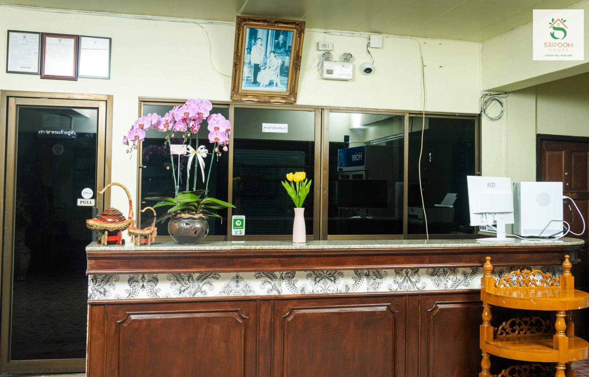Sripoom House 1 Hotell Chiang Mai Eksteriør bilde
