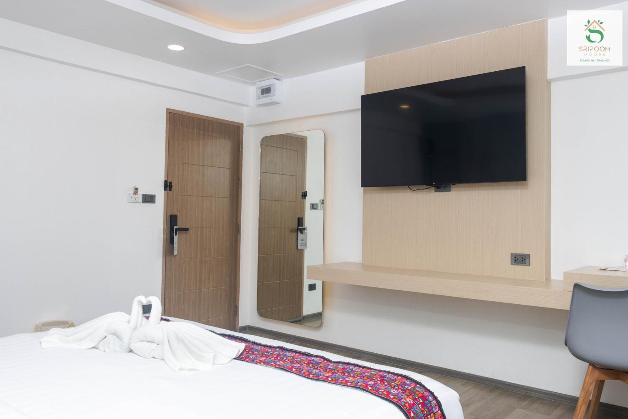 Sripoom House 1 Hotell Chiang Mai Eksteriør bilde