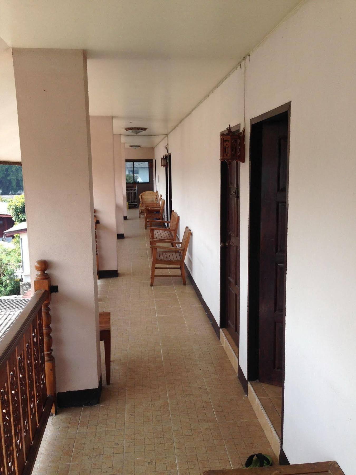 Sripoom House 1 Hotell Chiang Mai Eksteriør bilde